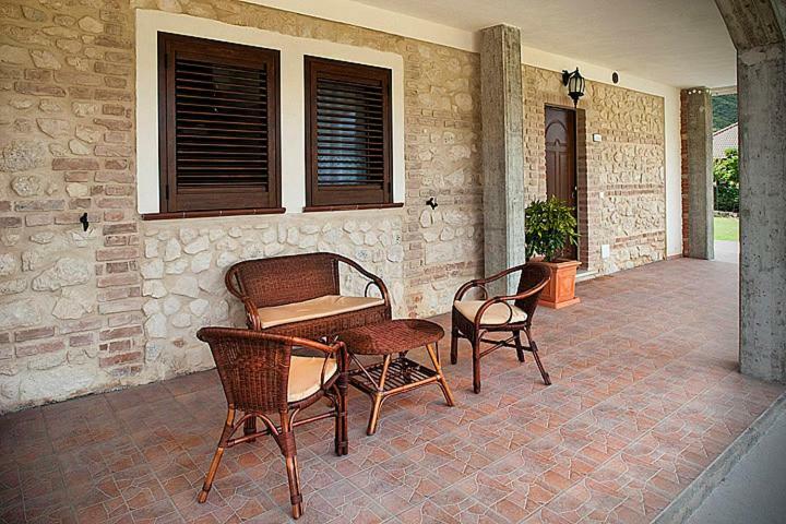 Il Poggio Dei Pettirossi Apartment Pettorano sul Gizio Bagian luar foto